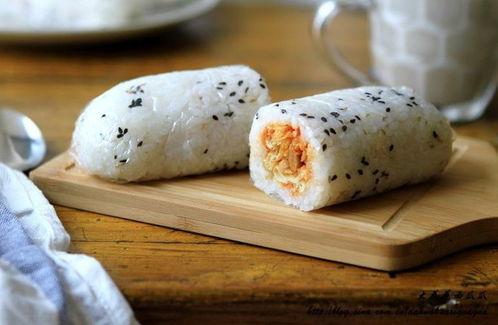 娱乐吃瓜酱腋窝饭团